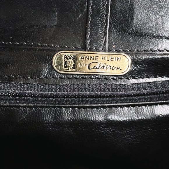 ANNE KLEIN VTG Black Leather Pochette - Picture 3 of 11